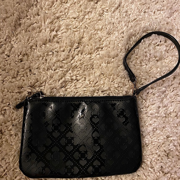 Kate Spade black patent leather wristlet - Picture 3 of 7